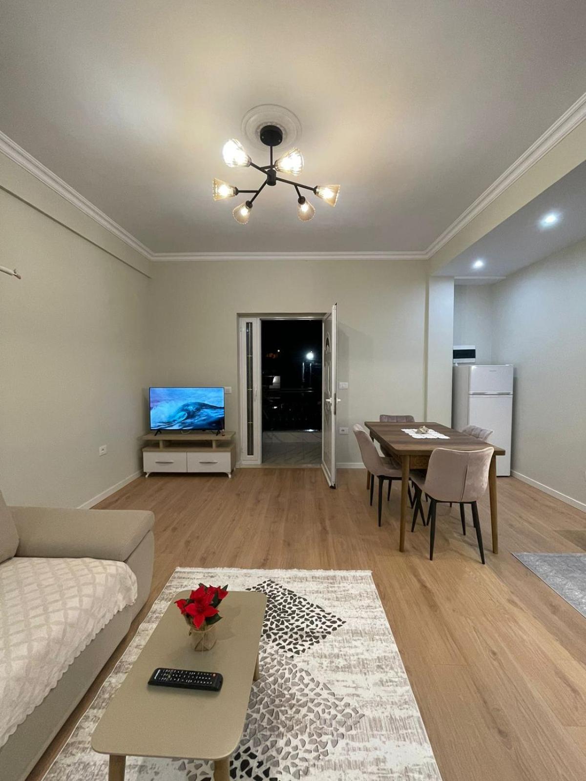 Villa Vsv:Second Flat+Parking Kamez Ngoại thất bức ảnh